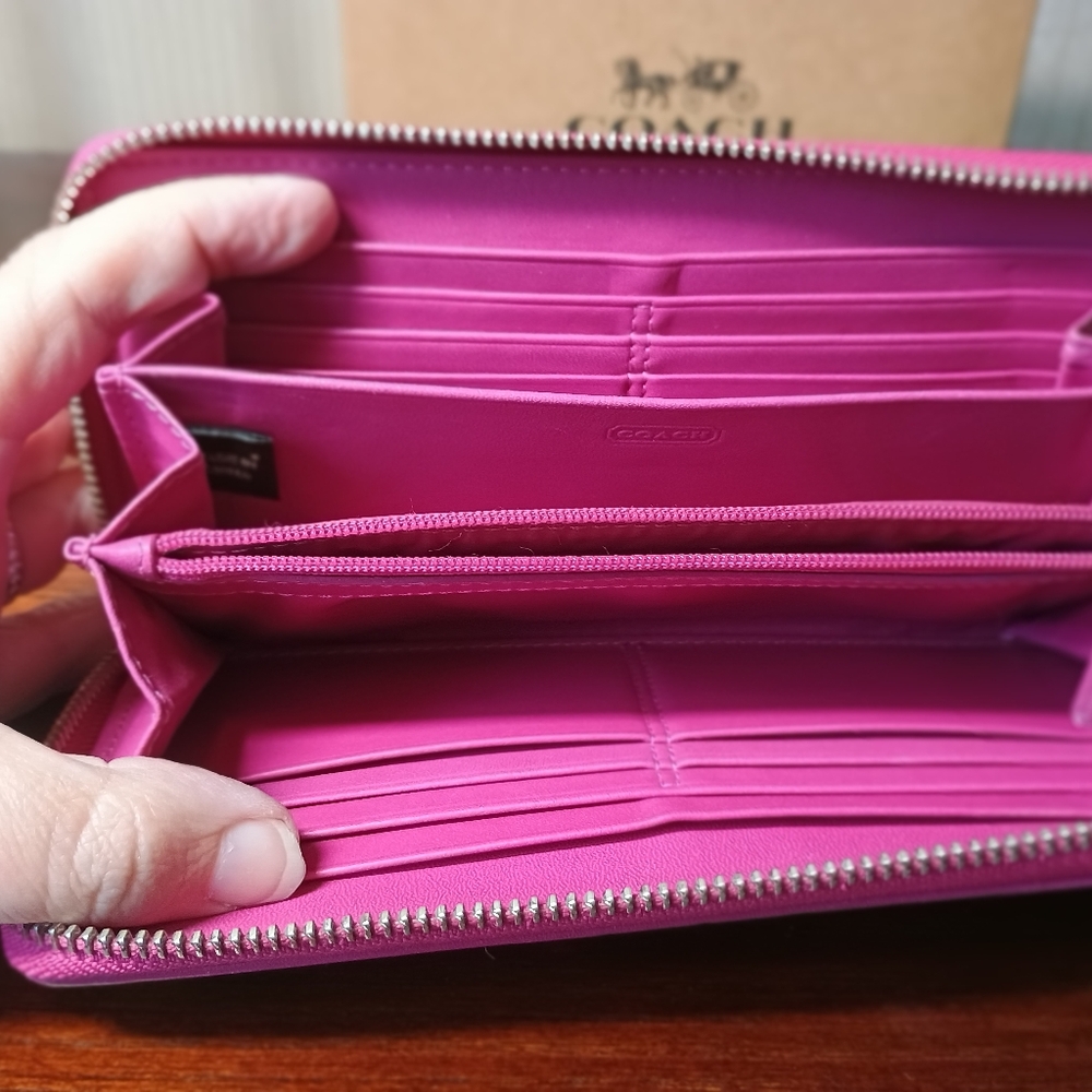 Coach Tattersol Heritage Plaid Zipper Wallet - Picture 6 of 8
